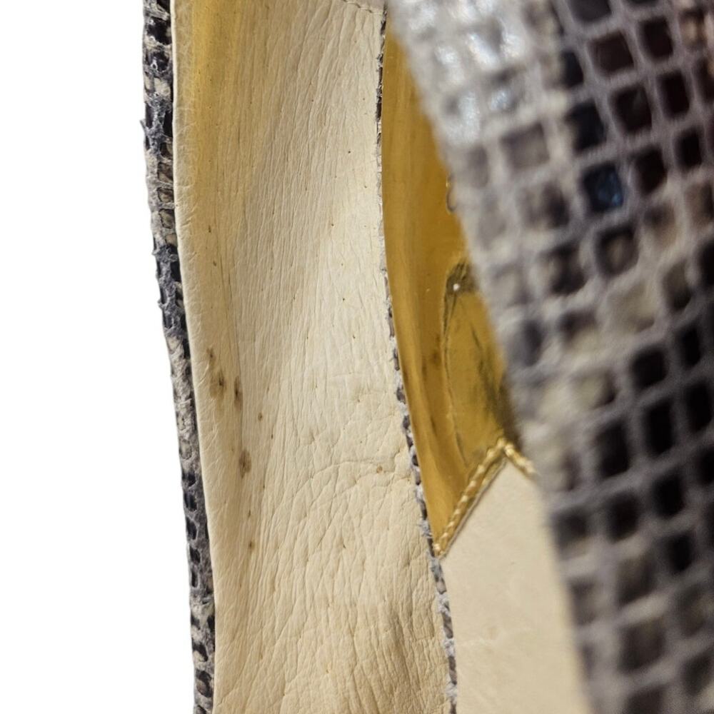 Michael Kors Snake skin Heels Gold Logo Hardware 4.5" Heel Sz 9M - Picture 10 of 11